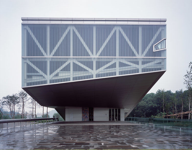 首尔国立大学博物馆OMA